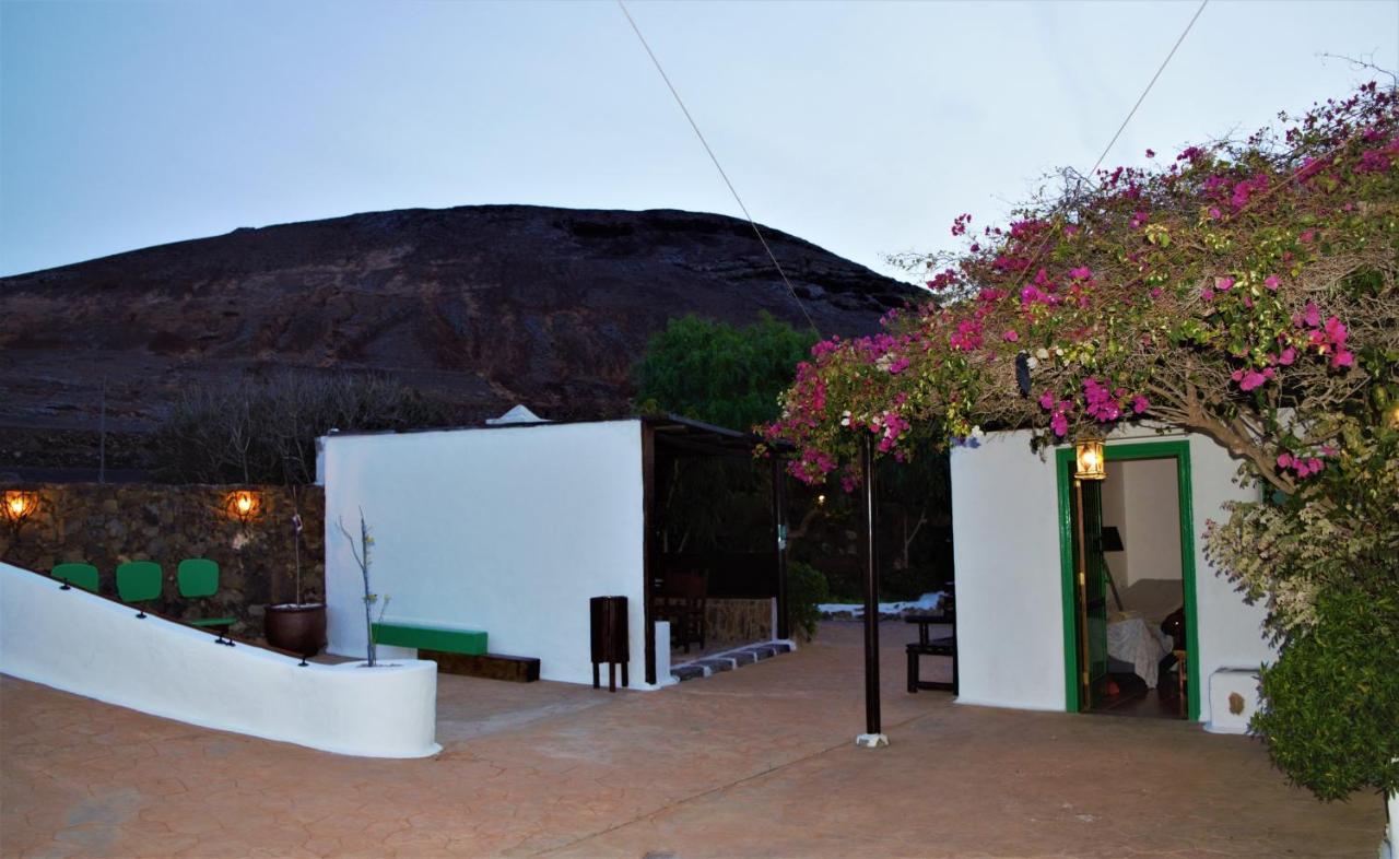 Buganvilla Molino Tinajo Exterior photo